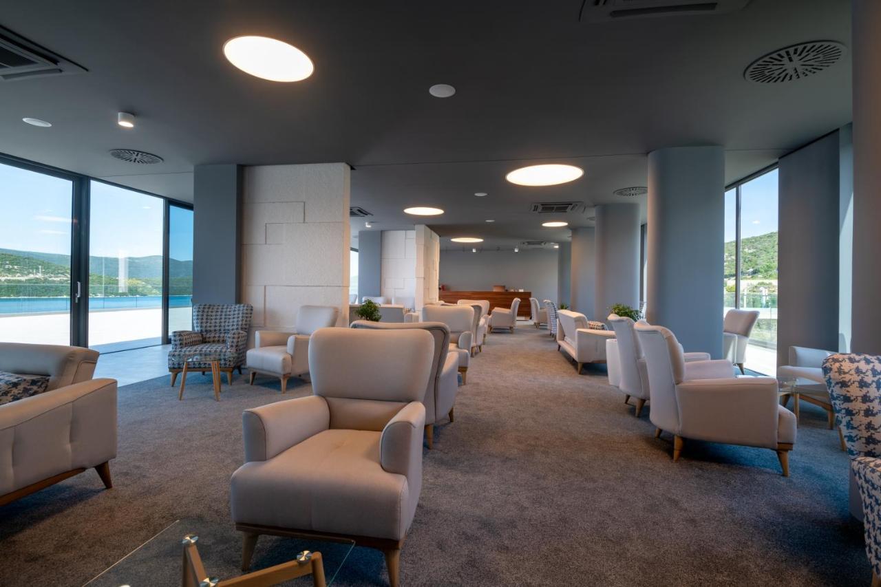 Vapore 4* Neum